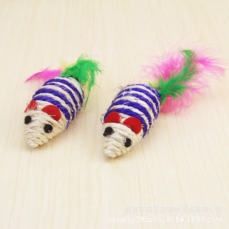 Wholesale 2021 Hot Selling Interactive Sisal Cat Mouse Toy Cat Scratcher Chew Toy