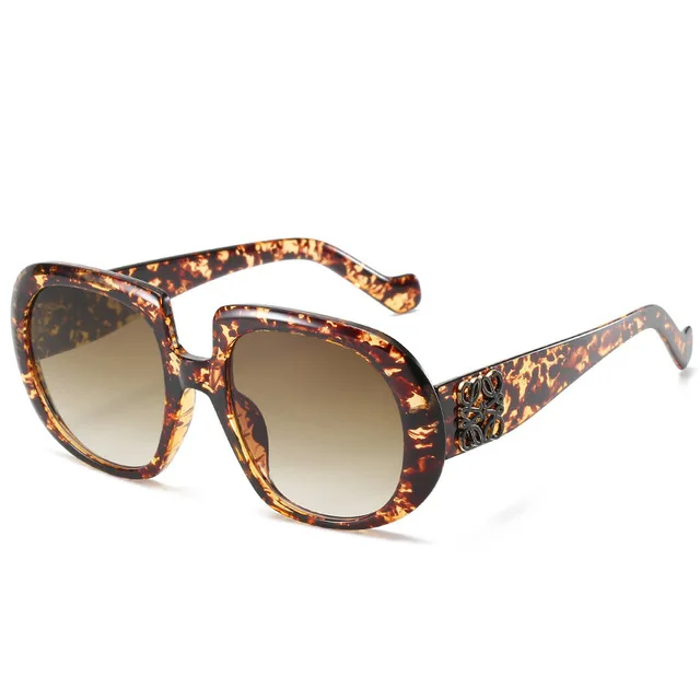 2024 Fashion Luxury Brand Design Square Sunglasses Women Vintage Metal Flower Sequin Frame Gradient Sun Glasses For Female UV400