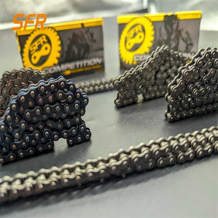 Оптовая продажа износостойкие мотоциклетные запчасти черно-Золотая цепь для вождения мотоцикла 25