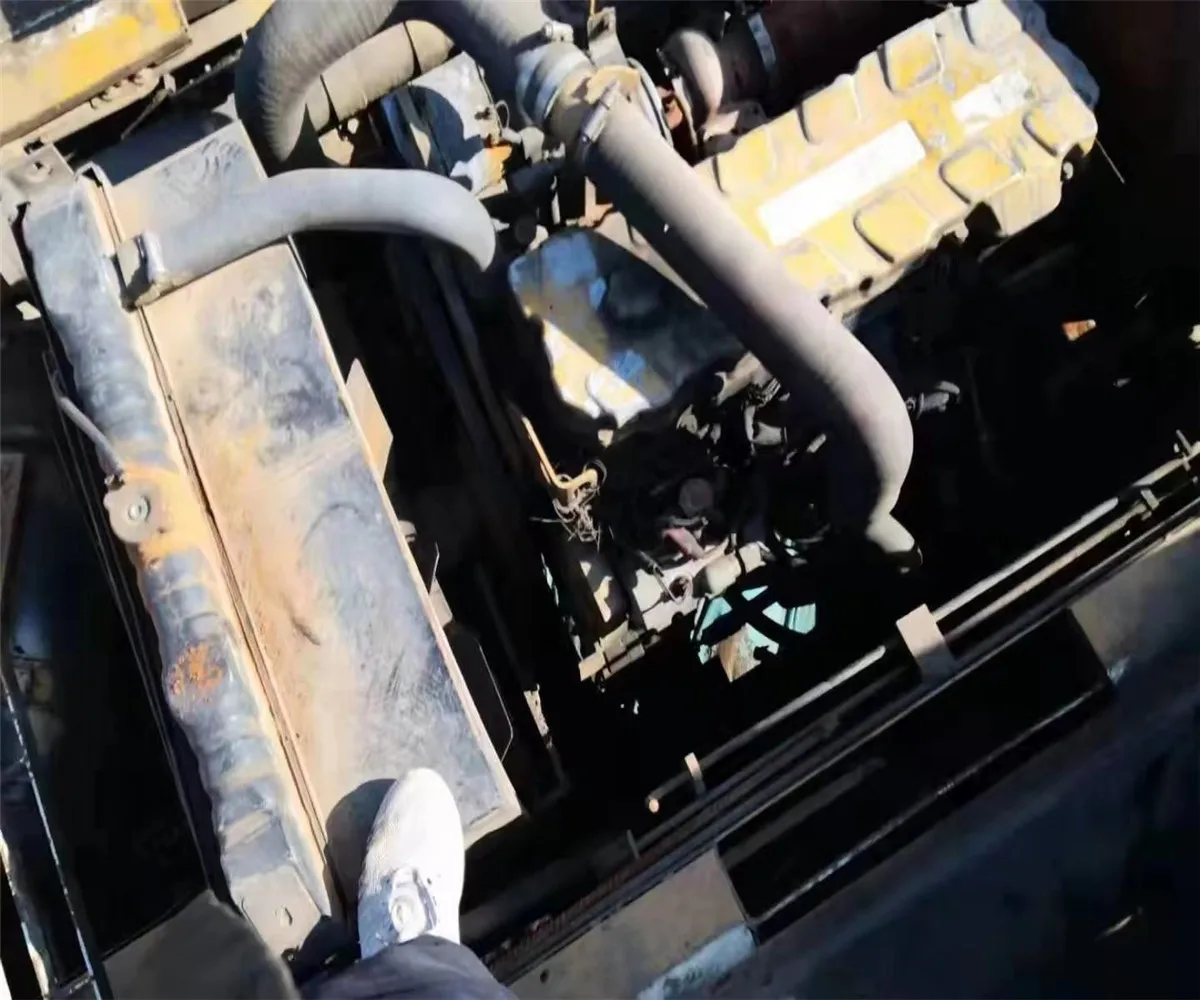 Yutong YTR230 hydraulic drilling rig used conditioon rotated torque 230KN YTR230 piling machines