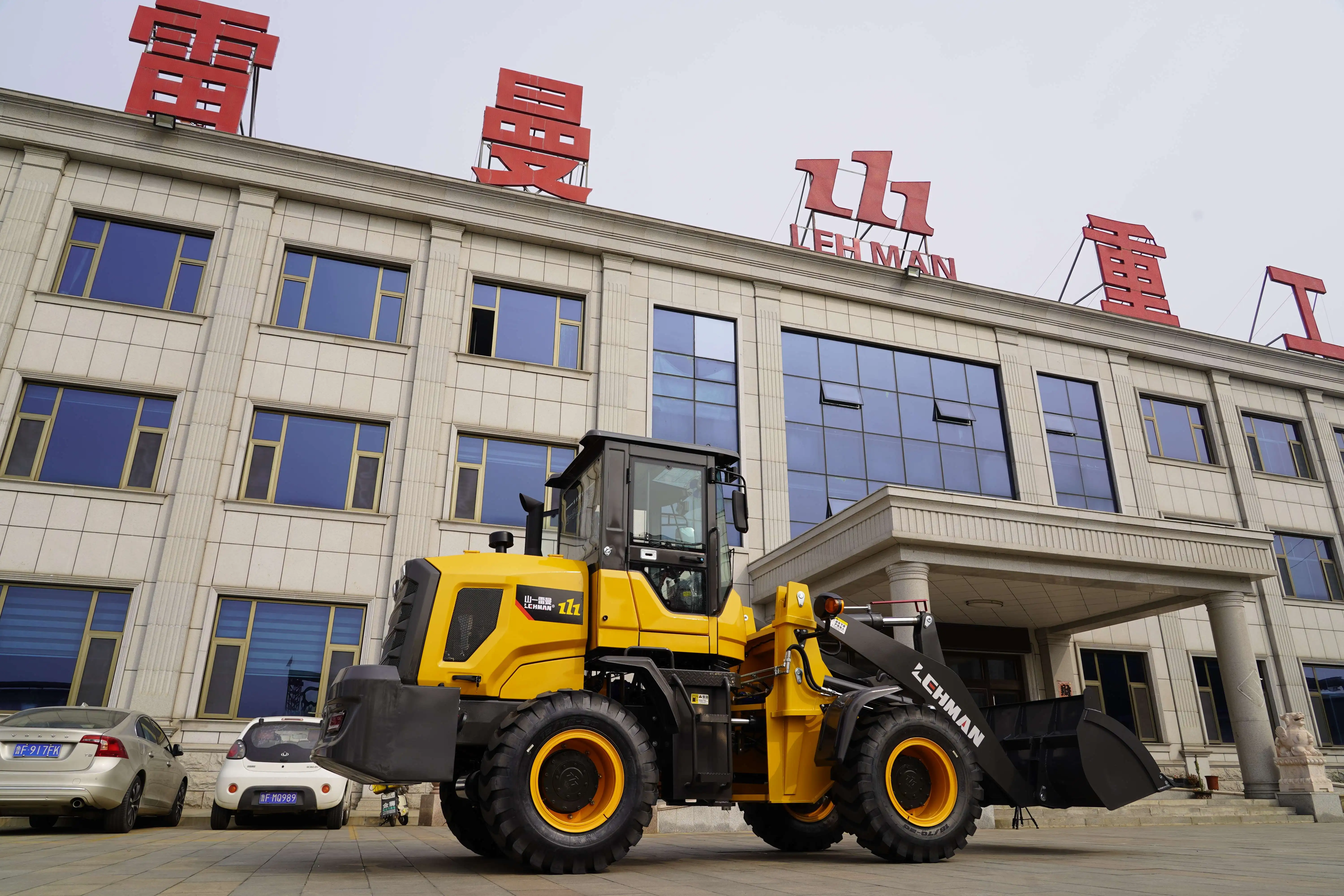 2023 мини-колесный погрузчик 4x4 ZL 08 Avant newd с номинальной нагрузкой 5 тонн и креплениями бесплатная доставка продажа