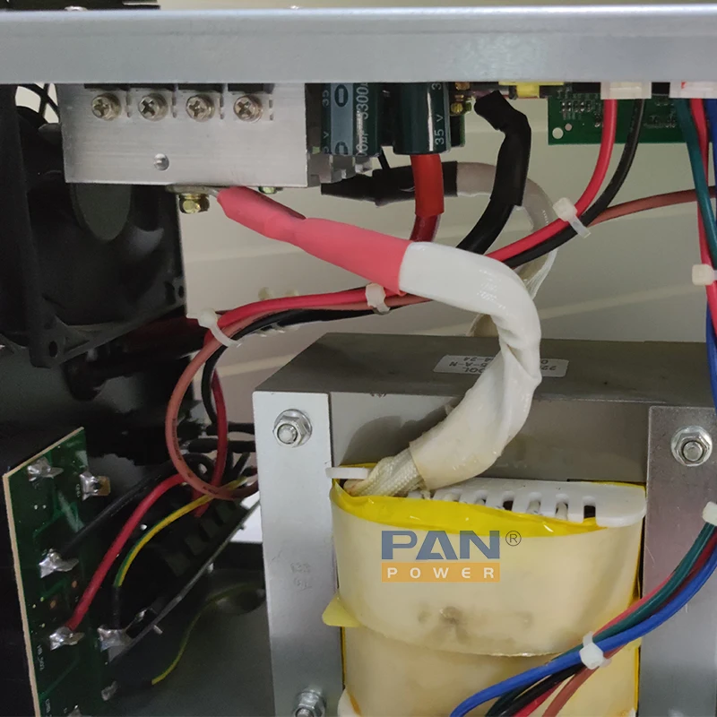 500W to 10KW 220V Solar Wind Hybrid Inverter With CE