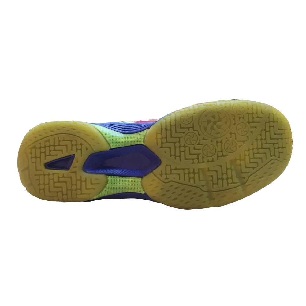 
New unisex sports badminton shoes 
