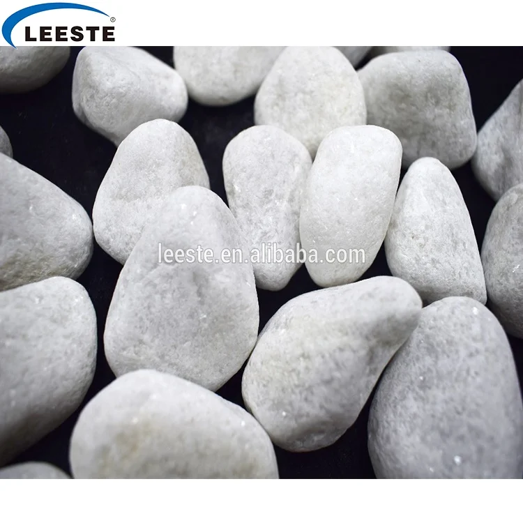 Factory Sale Natural White Round Stone Quartz Pebbles