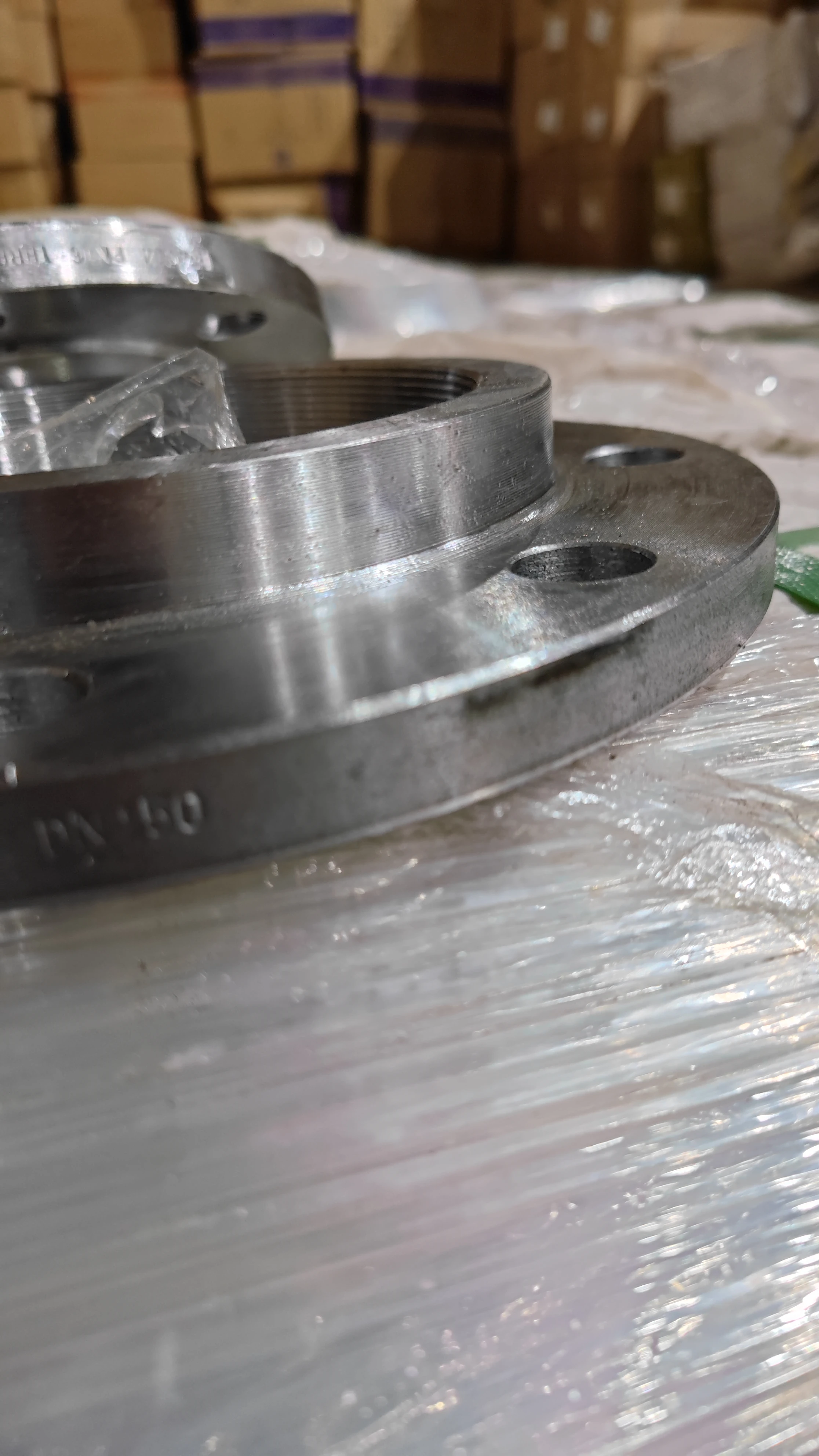 BS4504 DIN PN16 1/2 до 24 дюймов, сварка из углеродистой стали, шторка, плоский фланец, шторка