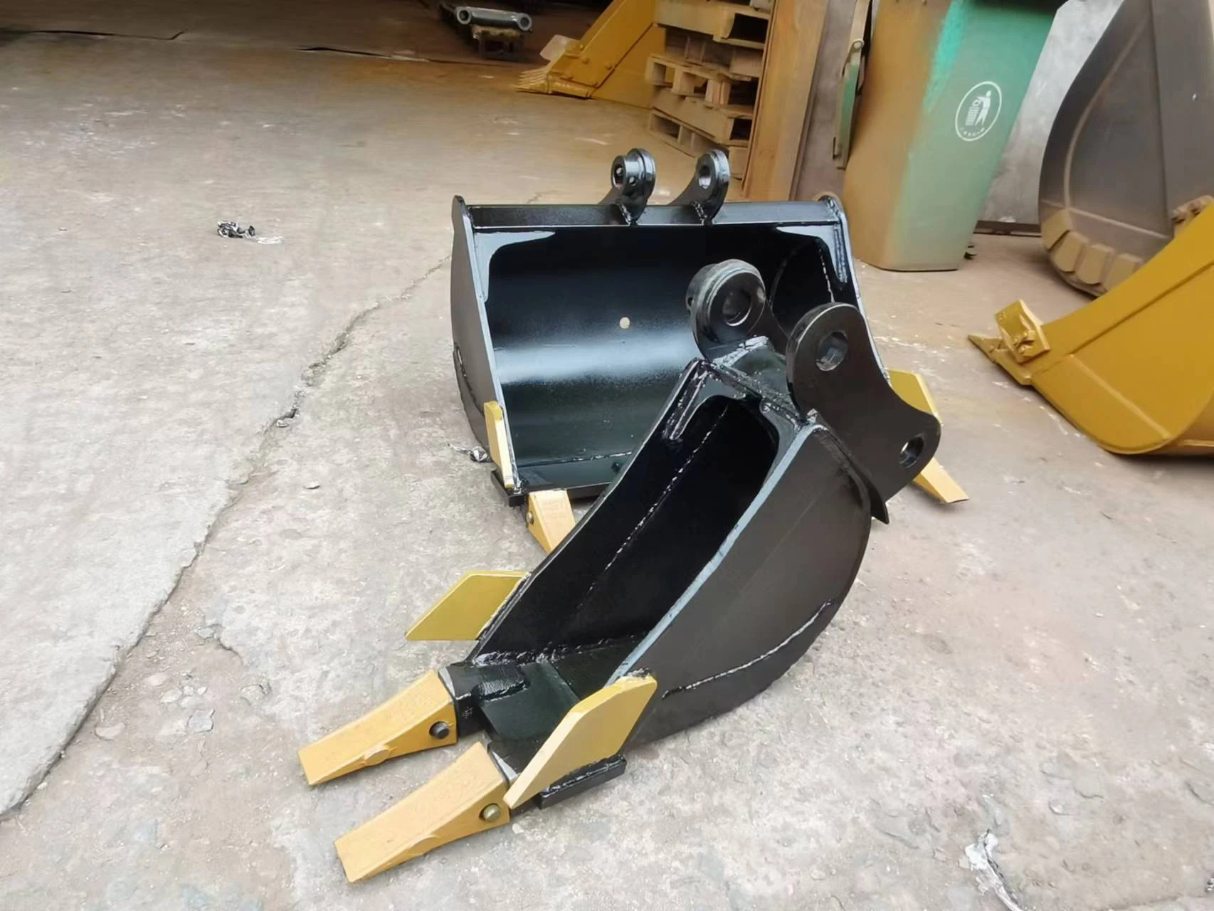 Factory supply excavator bucket standard bucket soil bucket