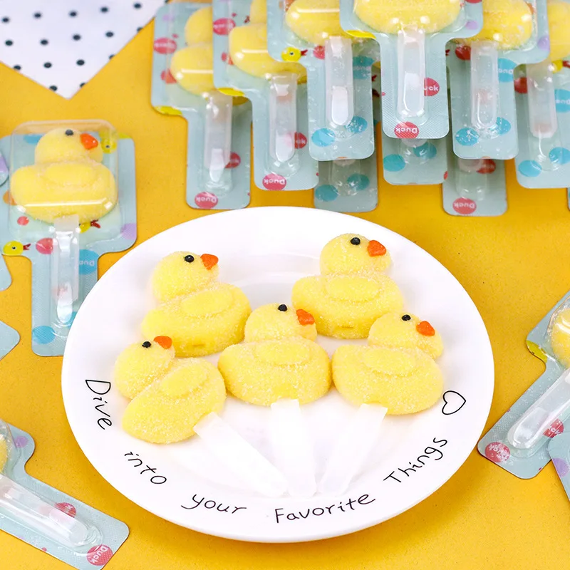21 grams of yellow duck fudge kindergarten children snack cute cartoon lollipop wholesale box of candy