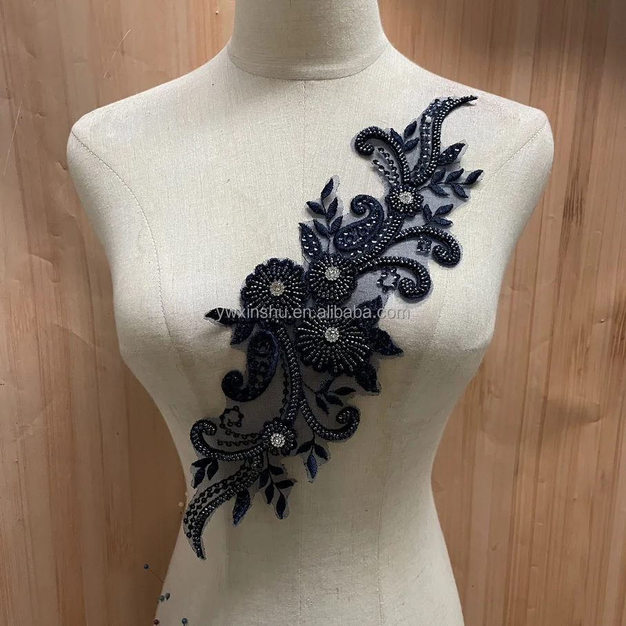 navy blue applique (3).JPG