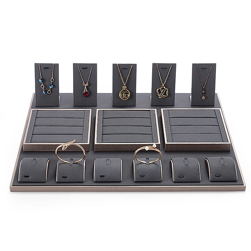 OEM Custom Holder Color PU Leather Wooden Ring Bracelet Chain Display Jewelry Display Stand Sets For Store