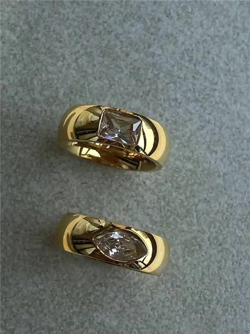 Women stainless steel diamond crystal couple engagement 18K gold plated ring