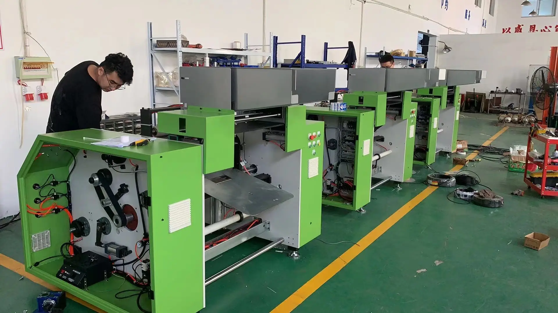 Fully automatic stretch film rewinder plastic film rewinding machine