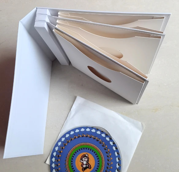 Vinyl record CD DVD multi-Album sleeve cardboard slipcase box with Lenticular packaging solution