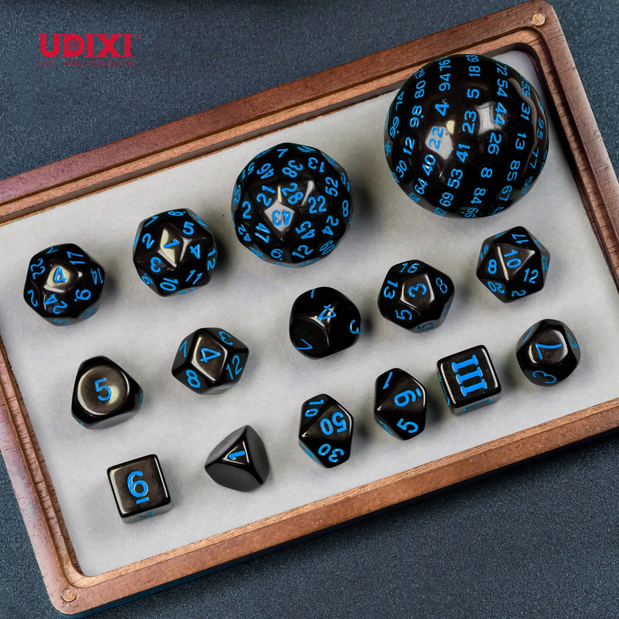 Udixi пластиковый полиэдральный изготовленным на заказ логосом ролевой игры «Подземелья и Драконы» Акриловые 15 шт. шт набор Игральный костей D3-D100