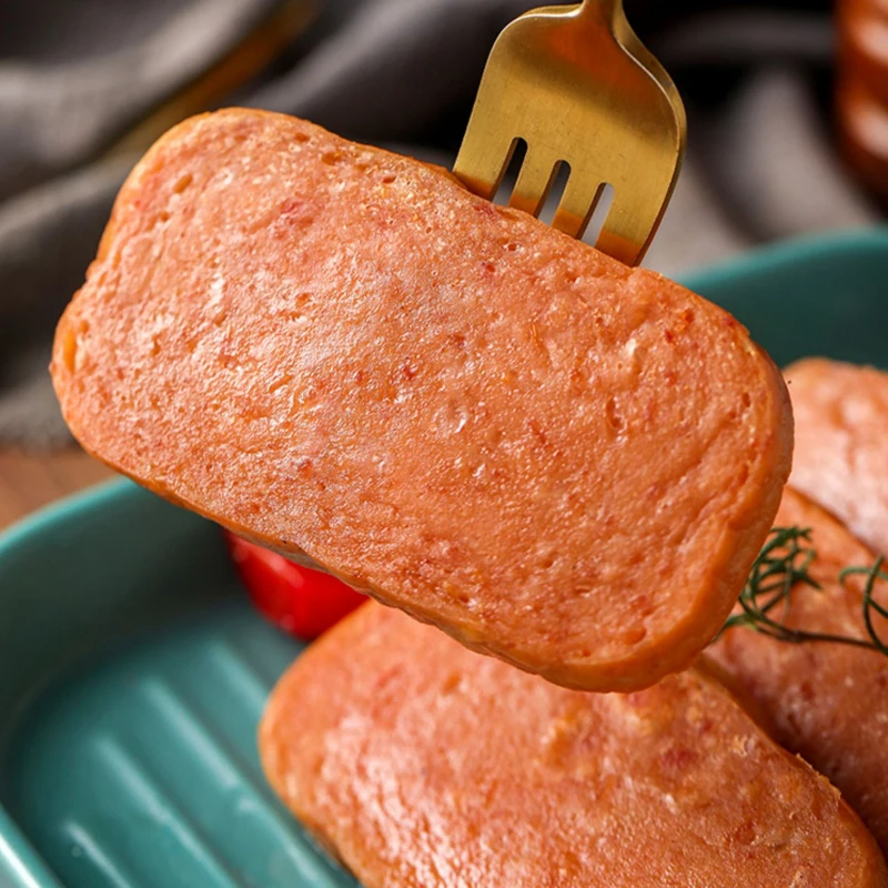 Canned Luncheon Meat 90% content 340g BBQ Beef Flavor Instant Food Hot Pot Ingredients Beef Meat Canned