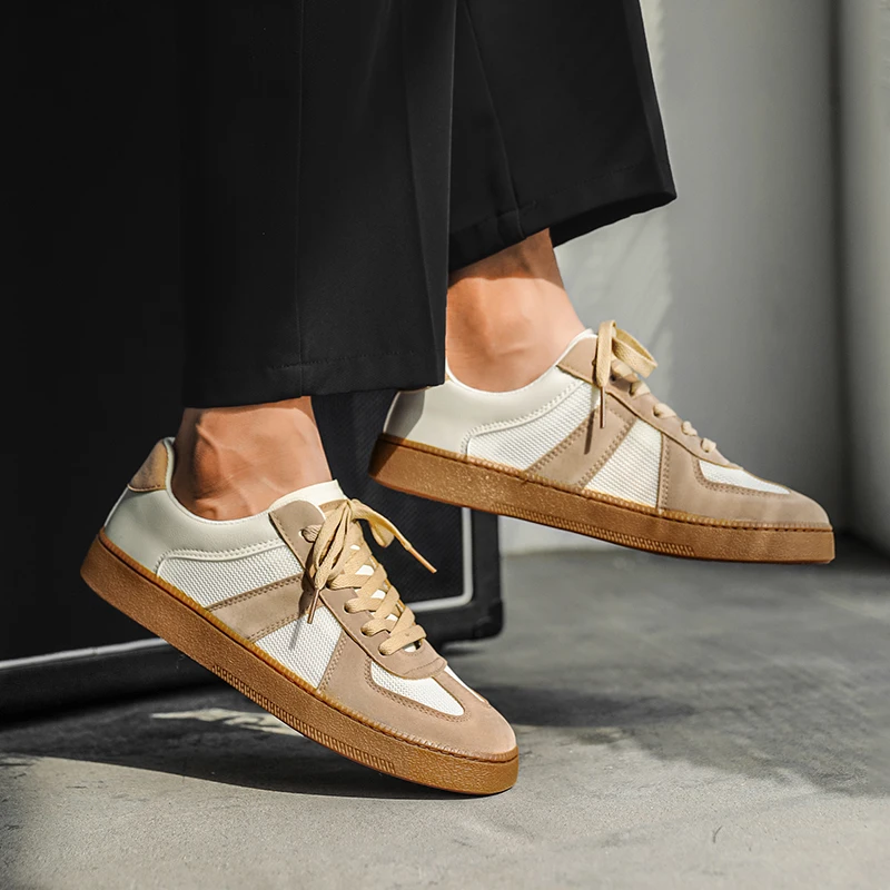 White Mixed Designer Manufacturer Sport Light Weight Rubber Outsole Sneaker Retro Custom Women Men German Trainers Running Shoes