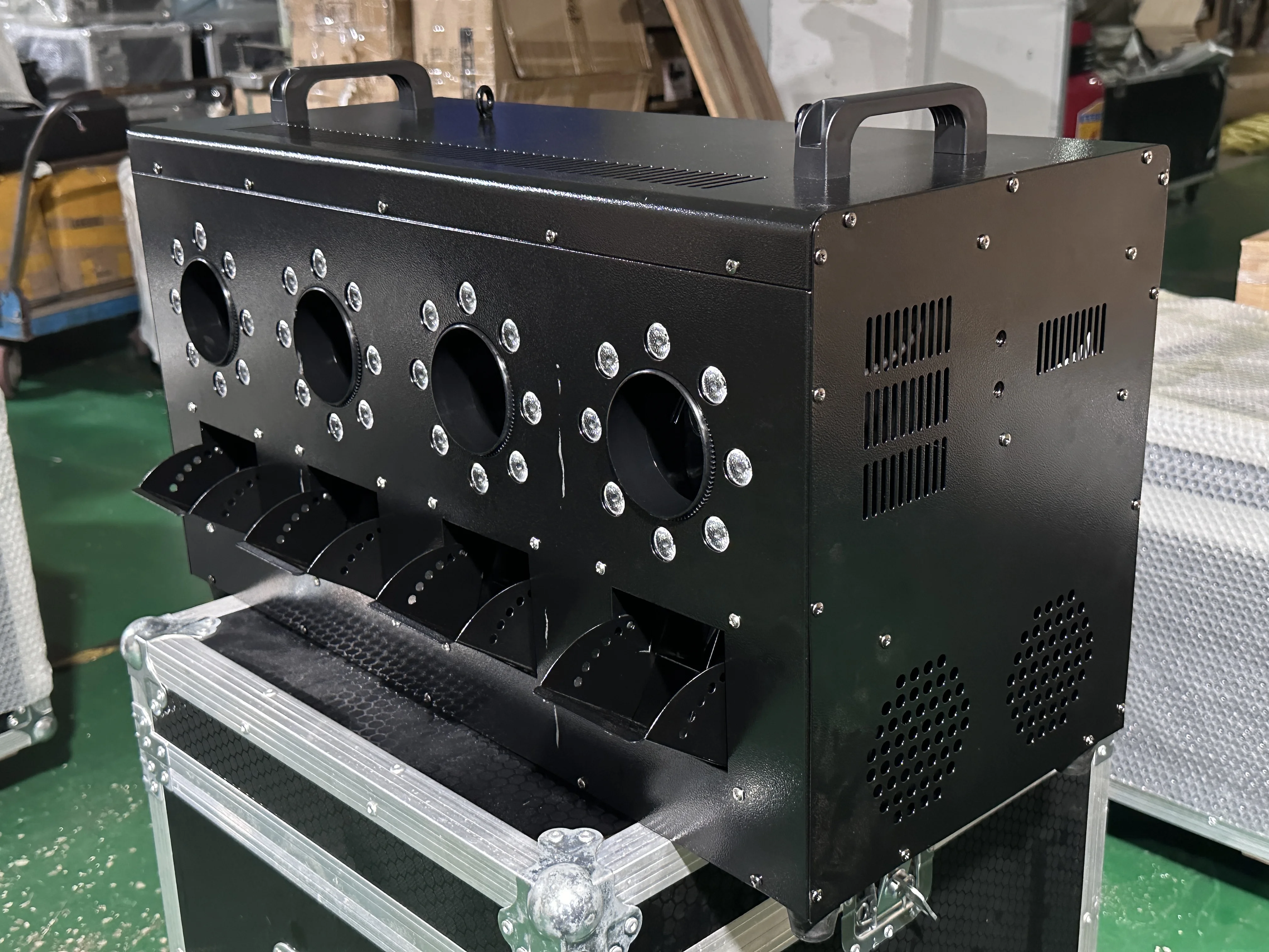 LED Stage Smoke Bubble Machine Special Effects Performance for Weddings and Large Events Four-Wheel Hole Bar Decorations