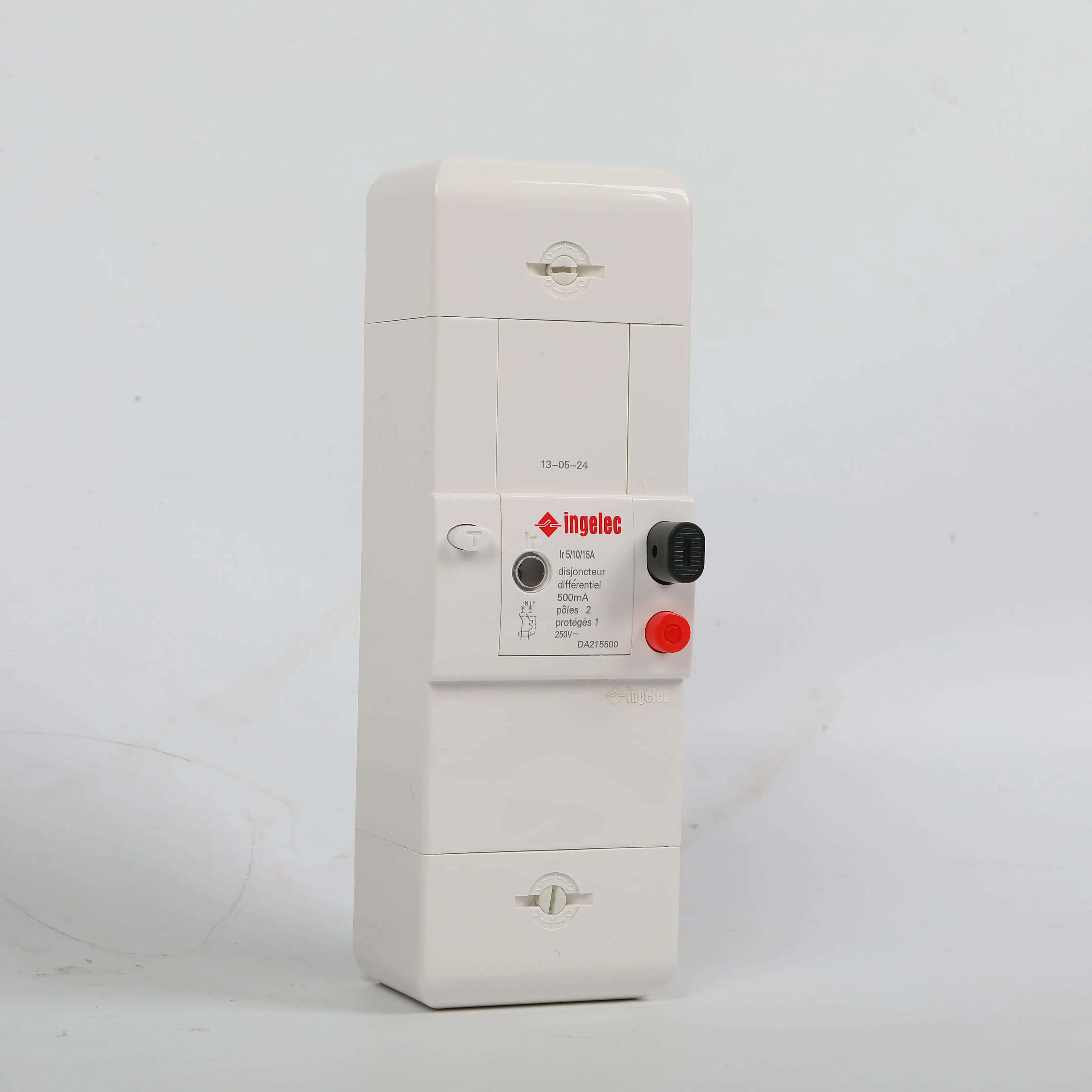 Circuit Breakers ingele Miniature  Wholesale 2024 Top Selling In China 3 Pole 2 Pole 3 Pole Air Switch 1200 Amp Circuit Breakers