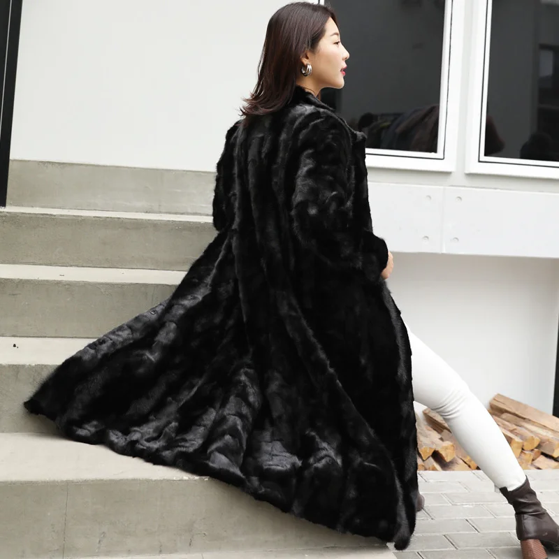 Factory Customized Women Fashion Long Design Real Genuine Mink Fur Coat For Ladies
