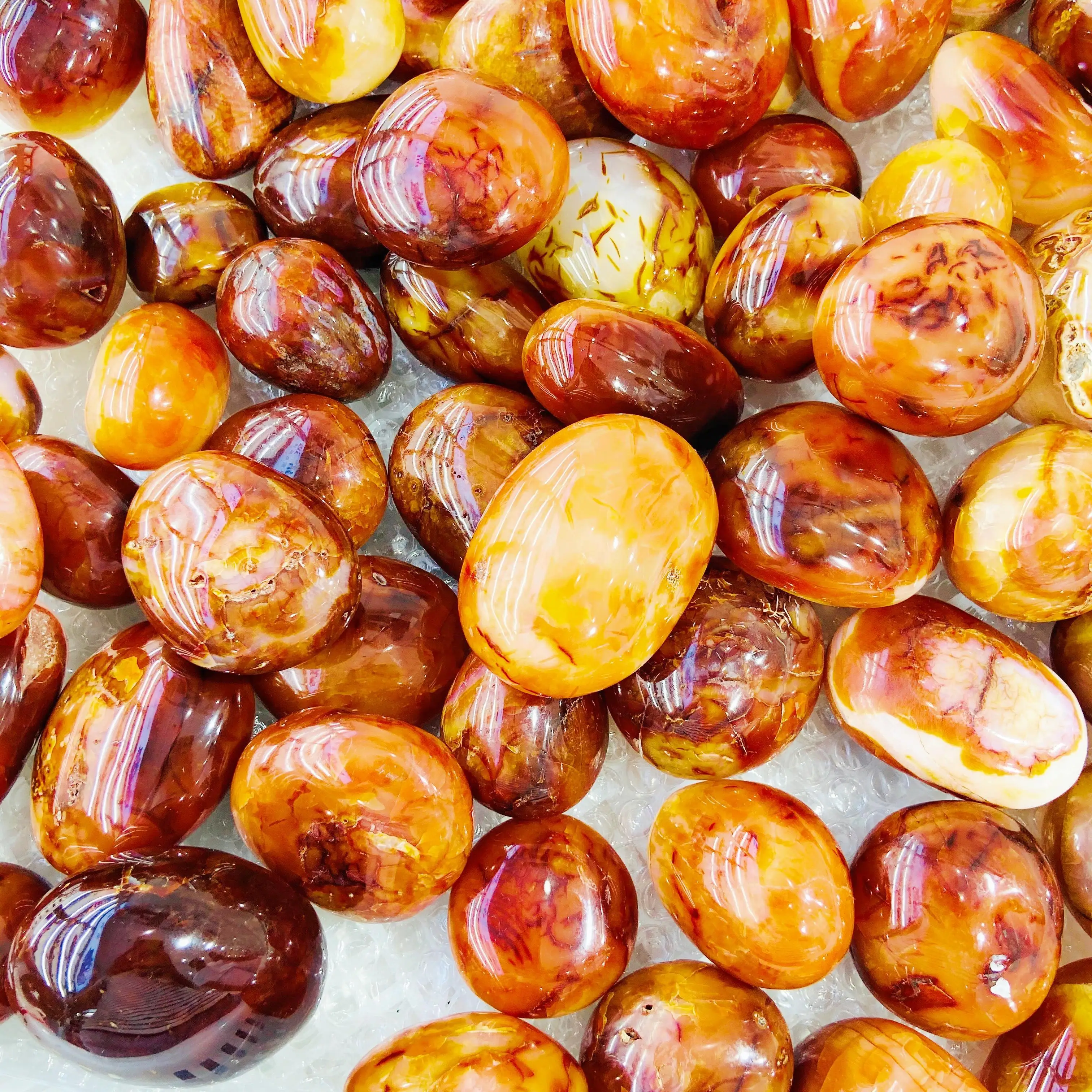 wholesale 2021 Polished  Pocket Stone Red Agate palm Crystal Sardonyx  Healing Stones For Landscaping  Chic Gifts