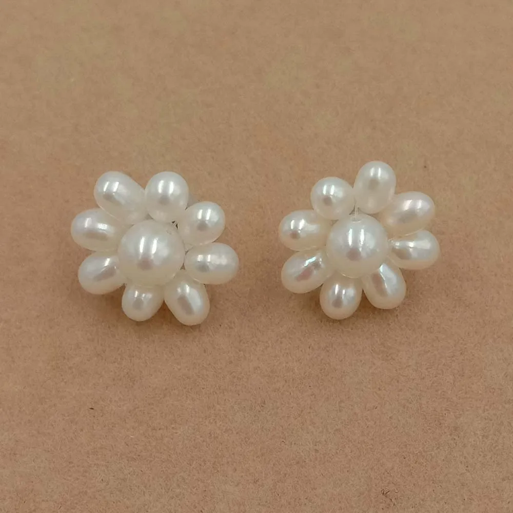 newest 925 sterling silver stud pearl earring , 100% nature freshwater pearl ,handmade flower design , 15 MM