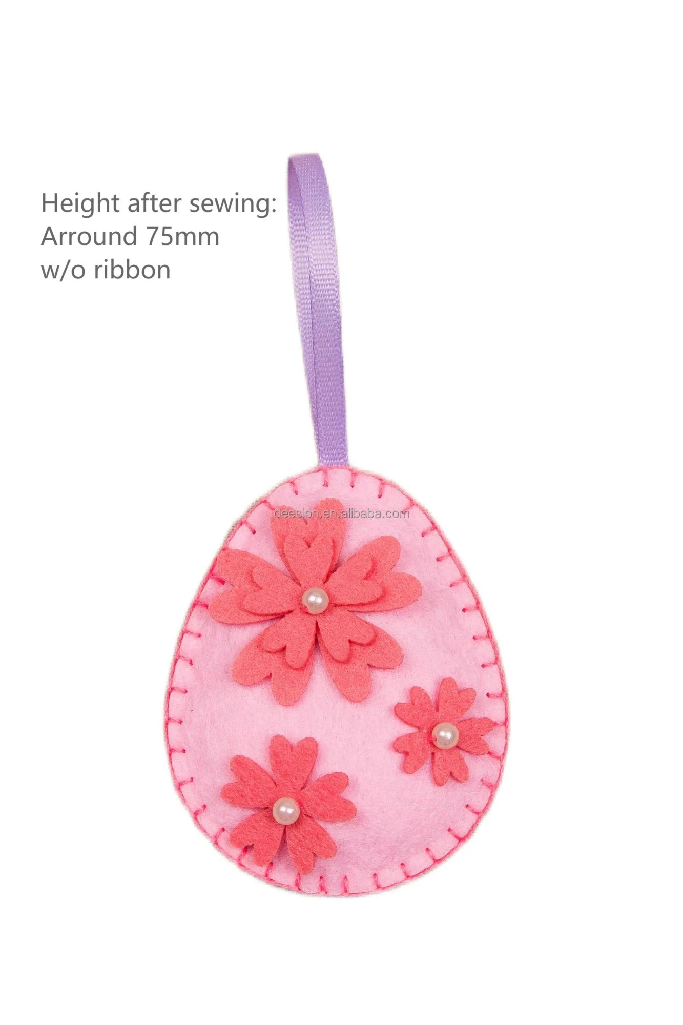 Factory direct felt seasonal sewing DIY kit Easter egg with plastic needle easy to sew birthday gift keychain