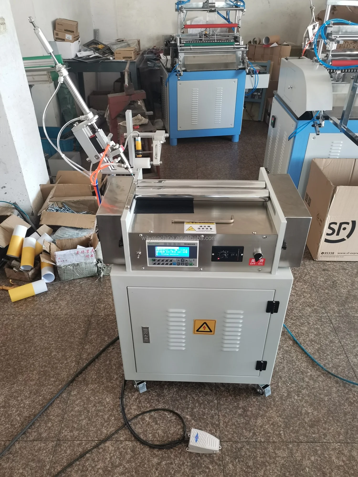 Paper Tube Base Gluing Machine