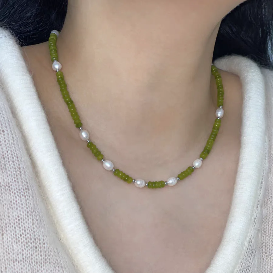 2024 New Trend Exquisite Daily Green Pendant Necklace Light Luxury Simple Pendant Necklace