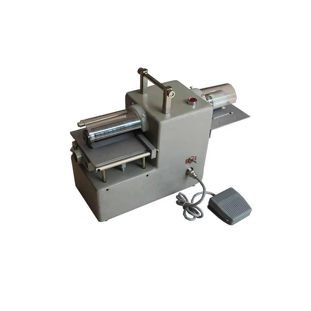 Машина для раскладывания кожаных ремешков 4