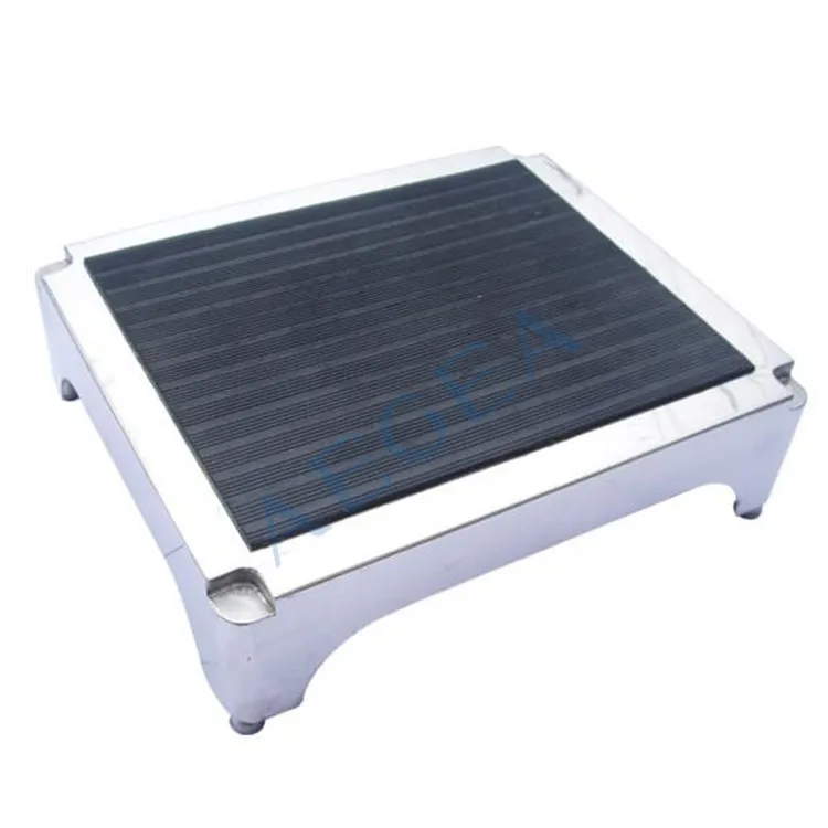 AG-FS002 304 Stainless steel anti-skidding top cover lab hospital stool