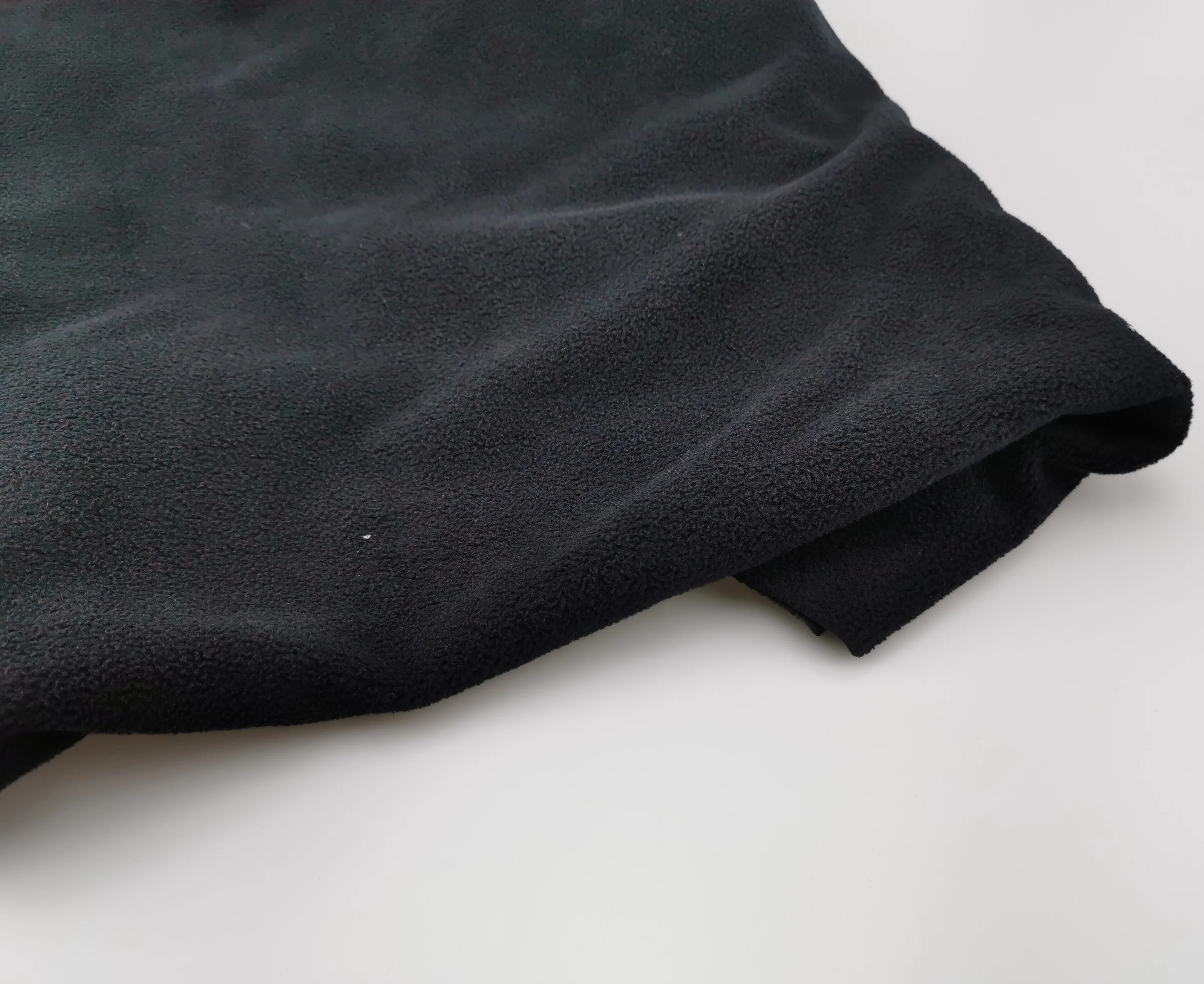 
High quality soft hand feel 100%polyester fleece fabric  (1600158319349)