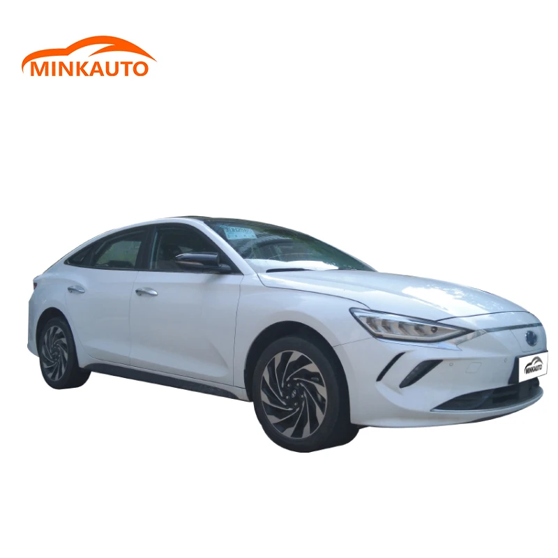 limousine autos intelligent electric car saloon with lithium battery