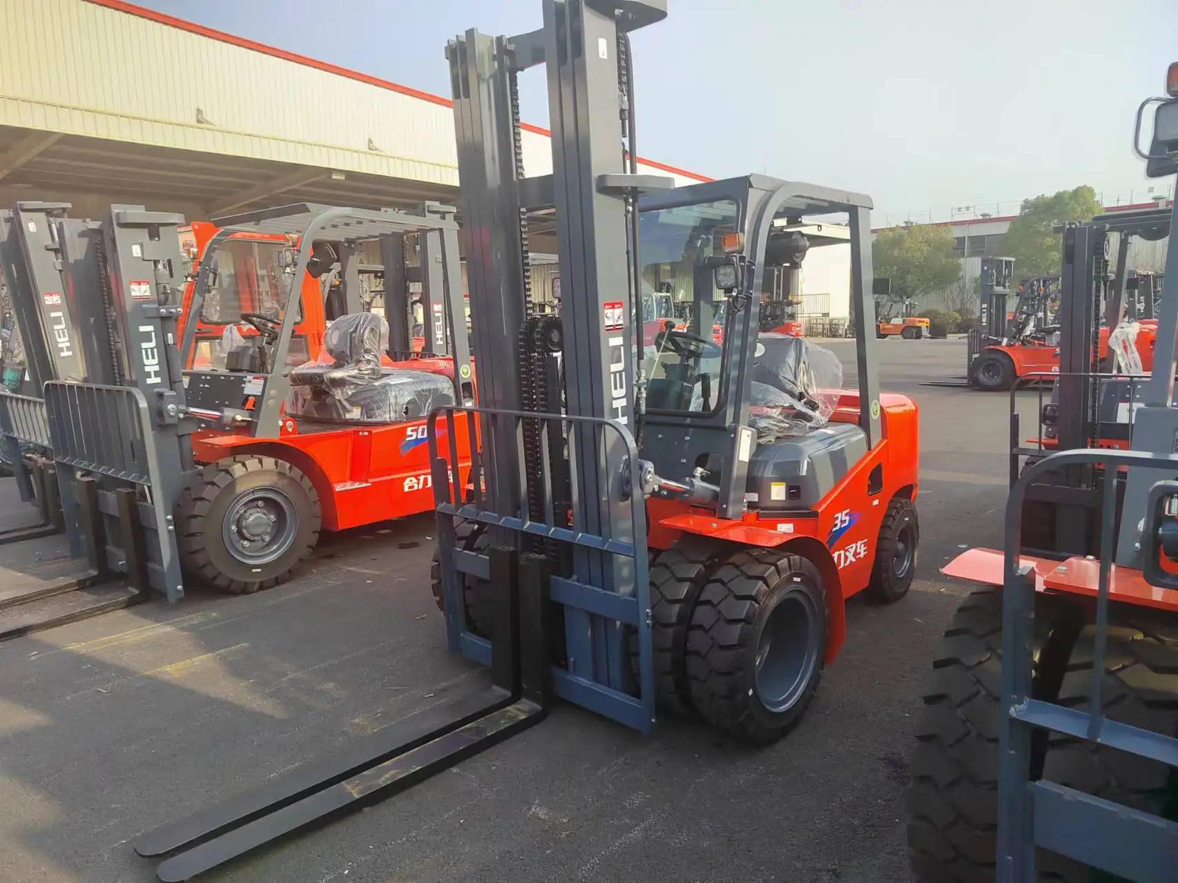 HELI 3.5 TON Fork Lift 3.0T Diesel Forklift Truck Best Sell CPCD35