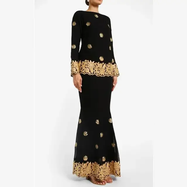 Professional Clothes Sari for Pakistani Salwar Kameez