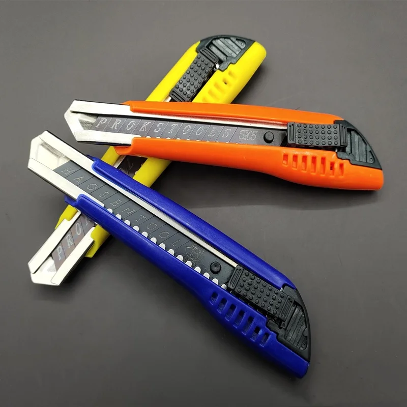 UTILITY KNIFE PROFESSIONAL MANUFACTURER LC - 500