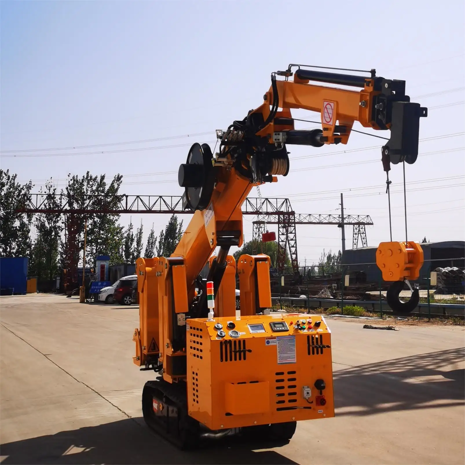 Factory price direct portable mini spider crane remote control spider crane 3 ton lifting crawler spider crane for hoisting