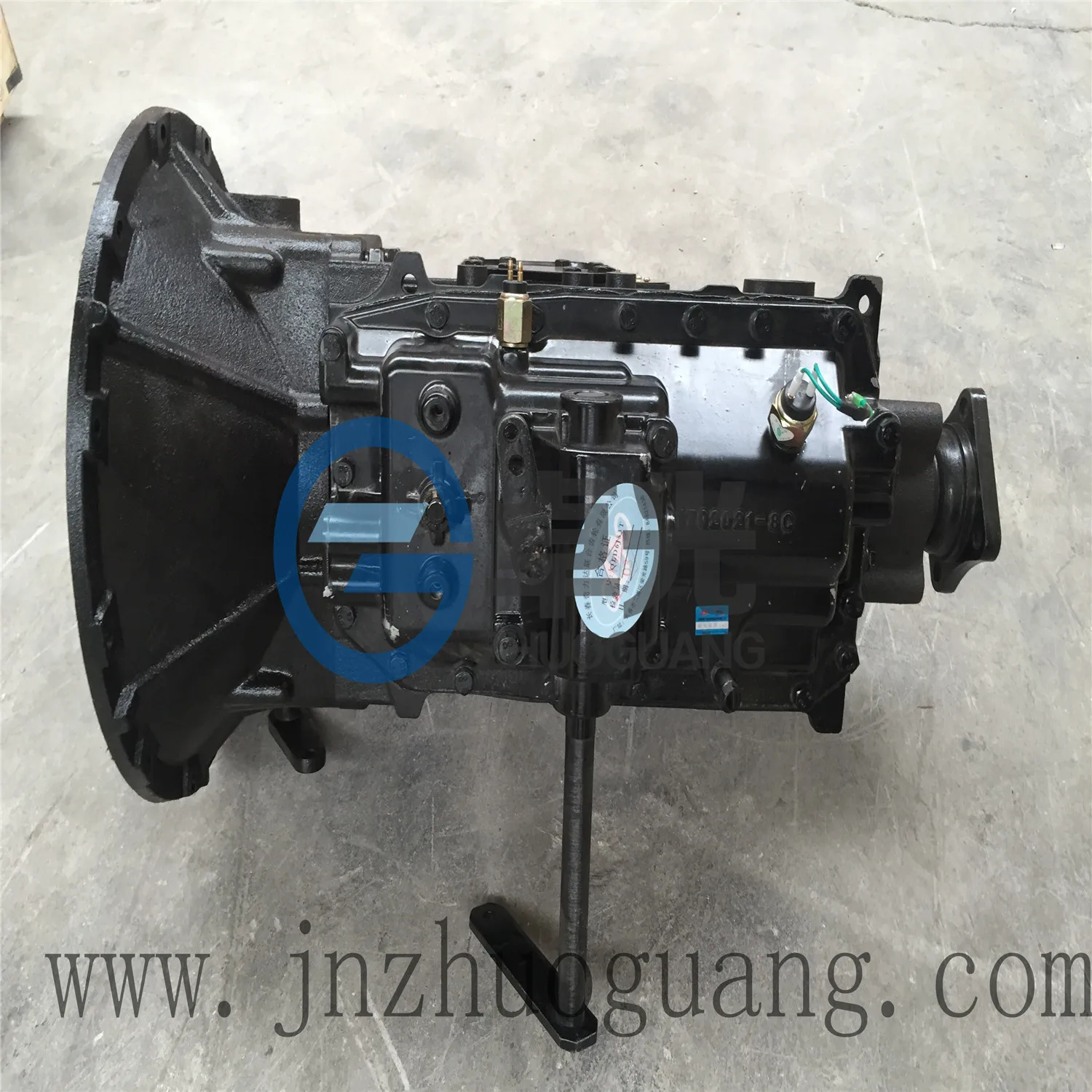 
1108917100003 Foton Gearbox specially Foton 1099 exclusive agent for Russian market Hot sale high quality auman aumark 