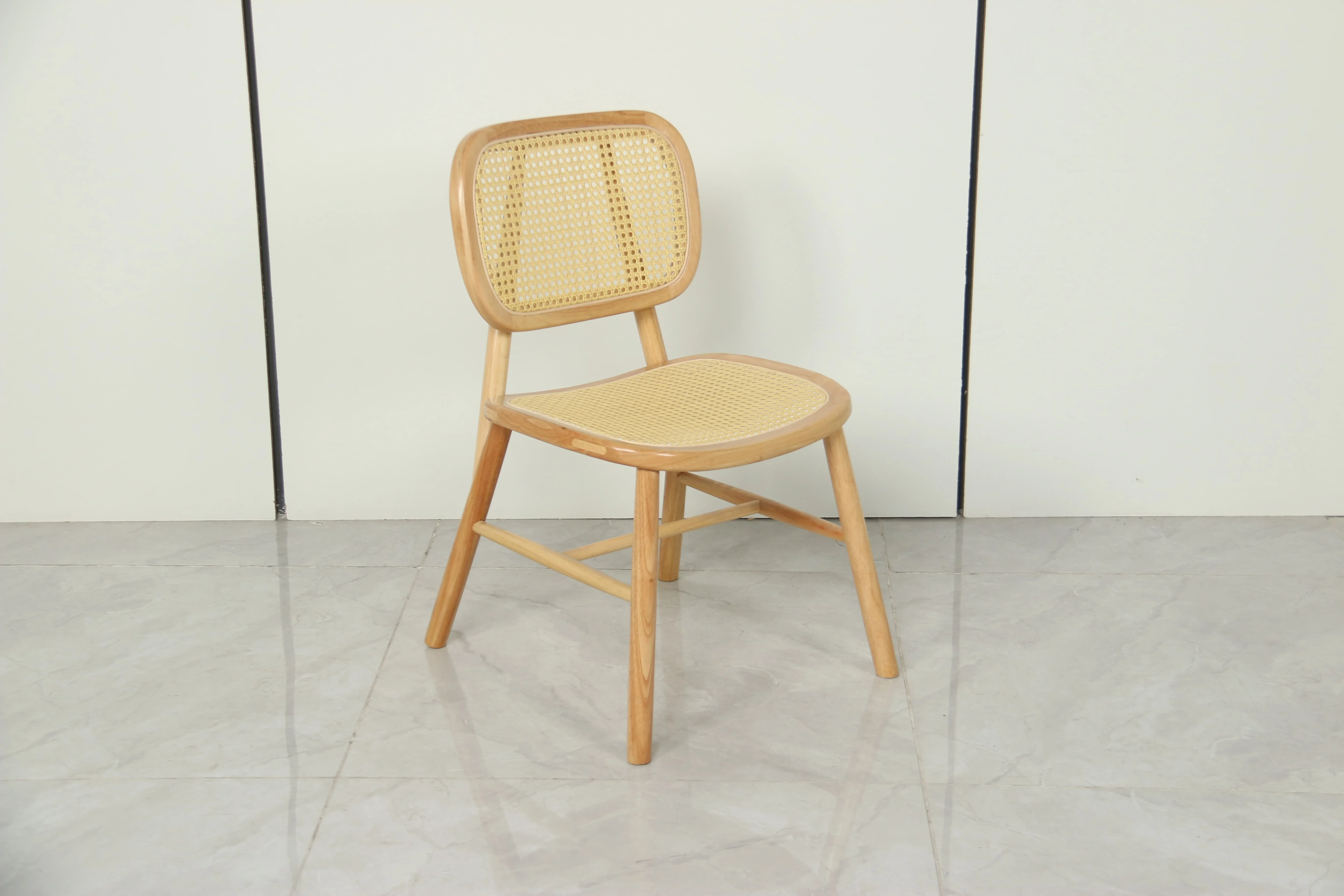 Best Sale Nordic Retro Home Dining Room Cafe Bistro Restaurant Solid Wood Woven Rattan Wicker Coffee Dining Chair