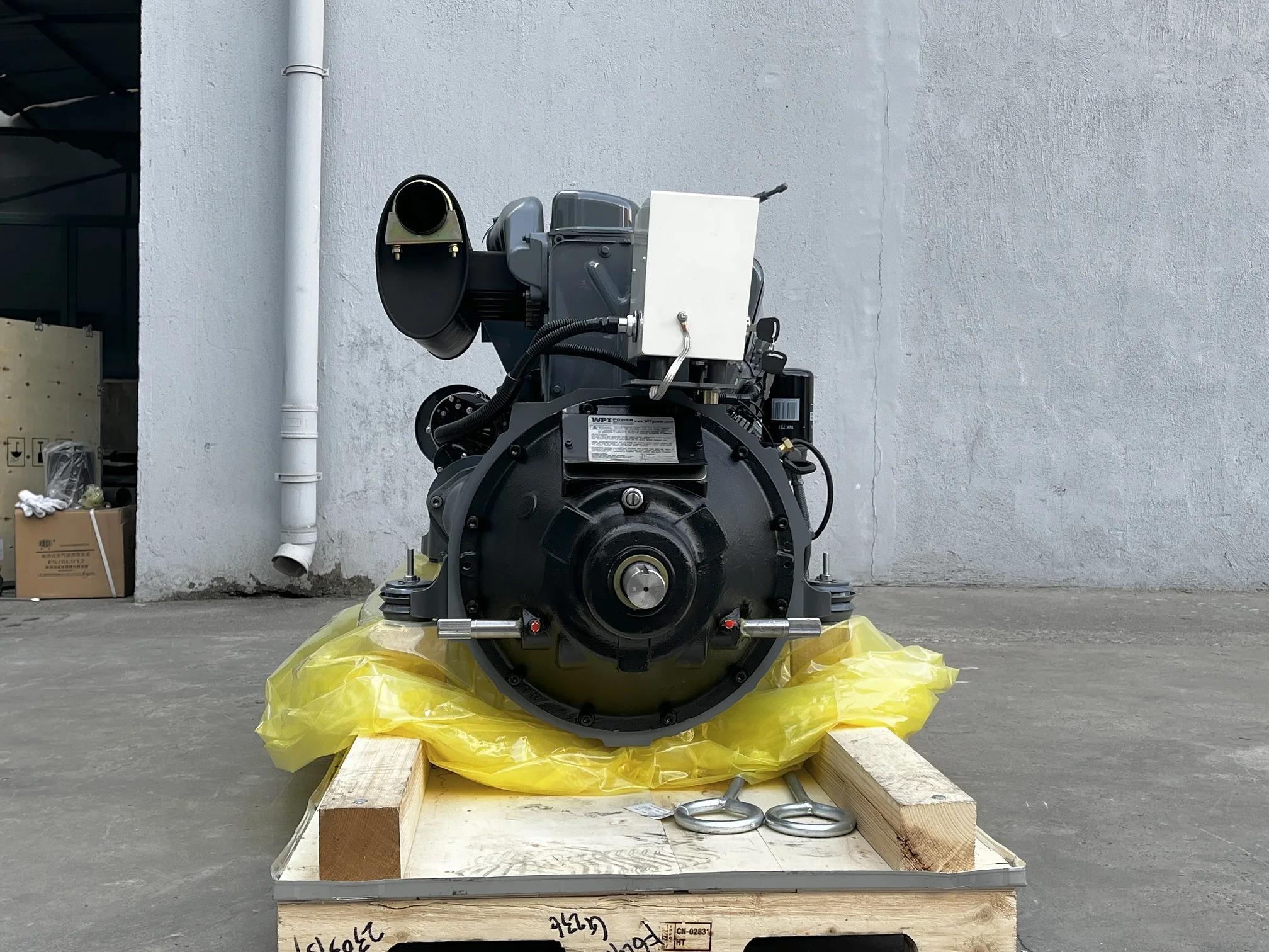 Factory price SCDC F6L912G236 engine 72kw/97hp air cooled 6 cylinders motor diesel engines for sale