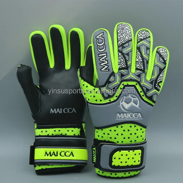 Custom Soccer Goalkeeper Gloves Design/Logo Your Own Sports Soccer Adults Professional Goalkeeper gloves For Football