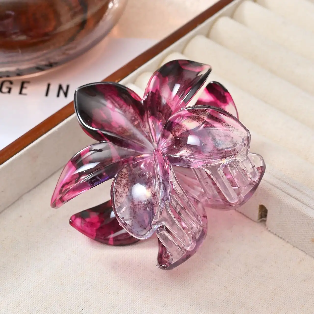 Sale Matte Flower 6 Colors Hair Curl Clips Wholesale Shiny Plastic Hair Ruff Hair Accessories