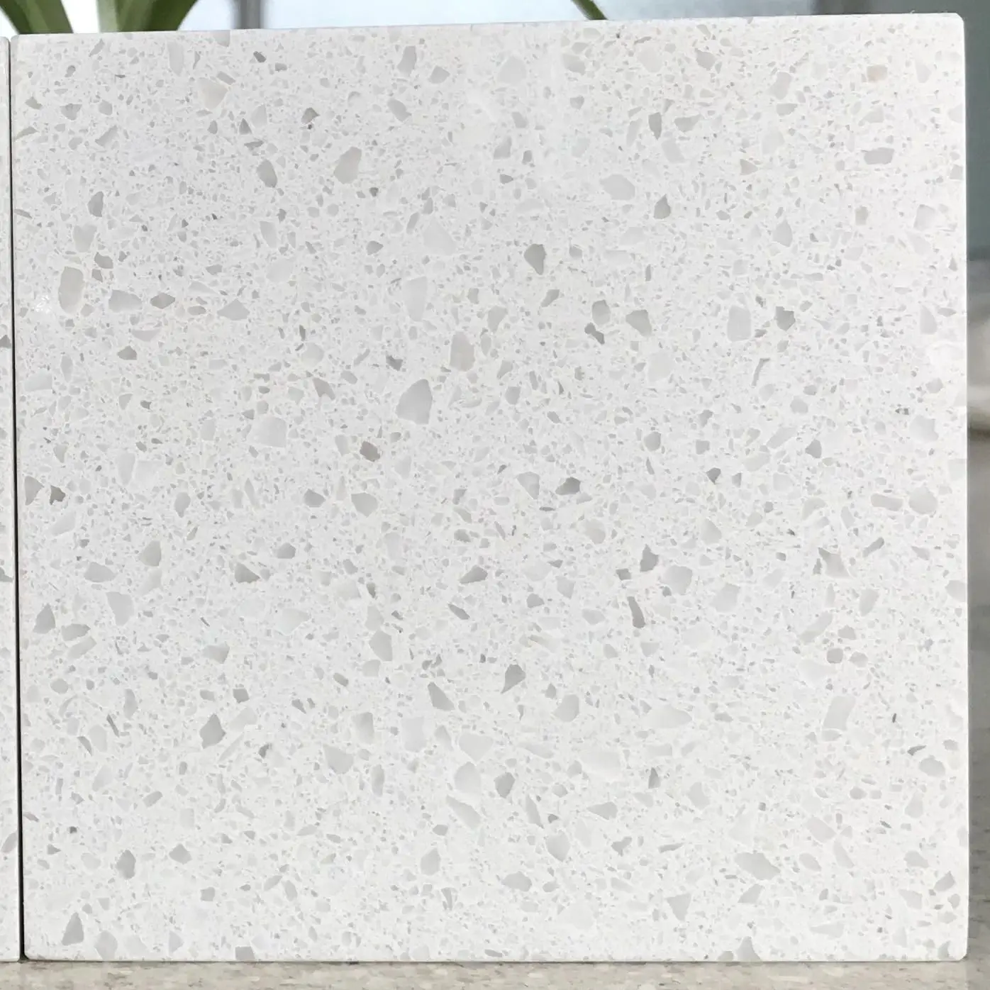 Vietnam Sparking Crystal White Quartz Slabs for Kitchen Countertops