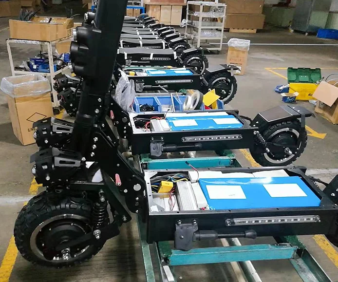 Yume  5600W Powerful 11inch  dual motor Two Wheel  Adult Electric scooter Lithium Battery