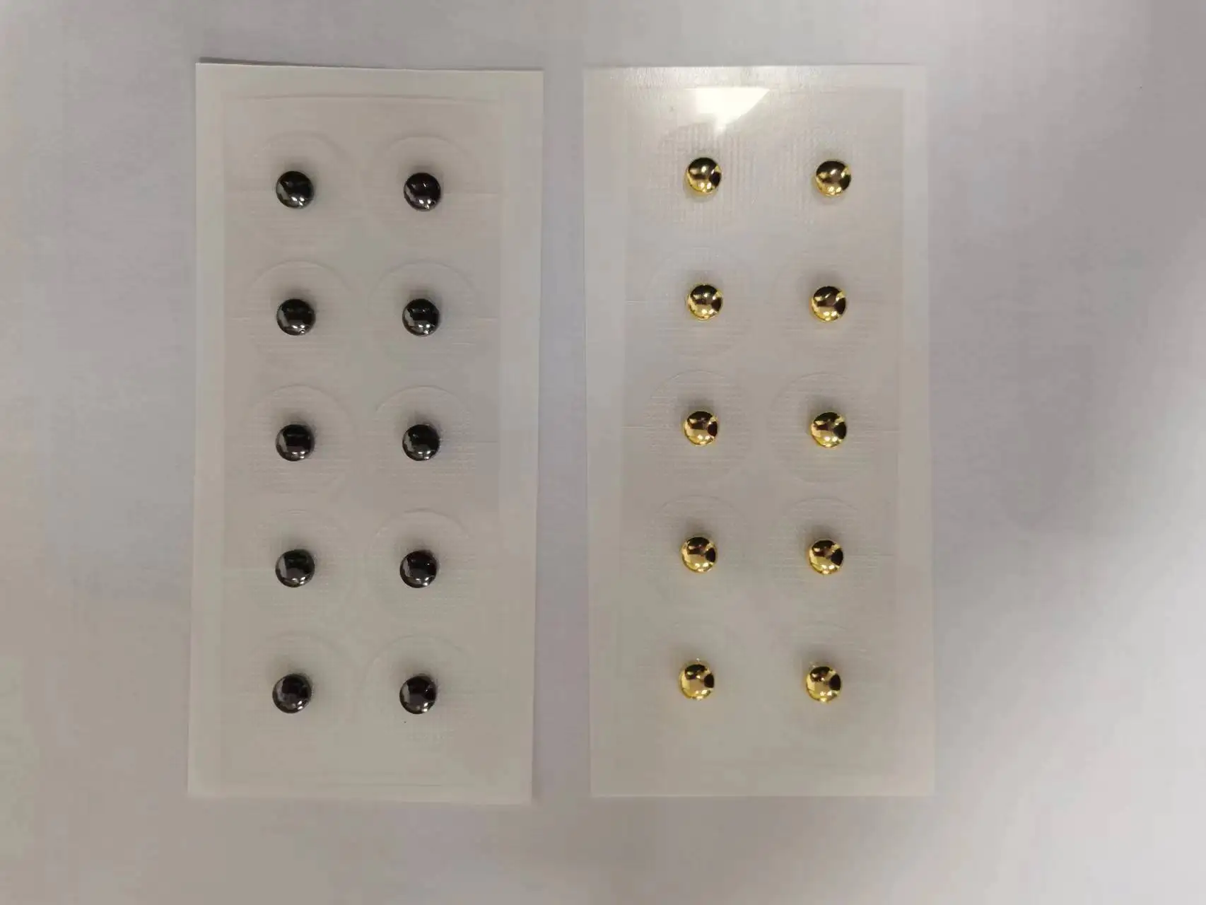 Gold Magnet Plaster for Acupuncture Point Massage