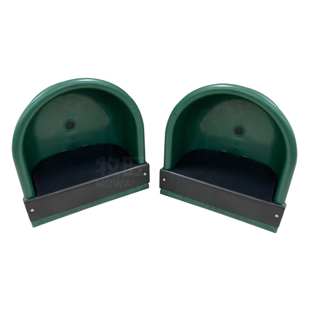 Automatic Plastic 4L Animal Water Drinking Bowl Cow Goat Cattle Sheep Horse Water Feeder with Valve Veterinary