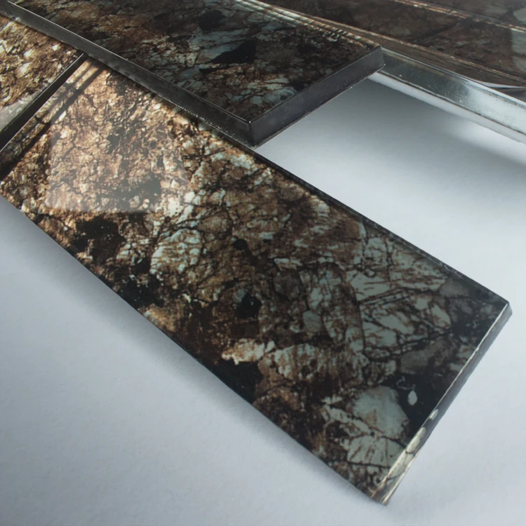 Блестящая стеклянная мозаичная плитка Biotite с черным узором из слюды для ванной и кухни