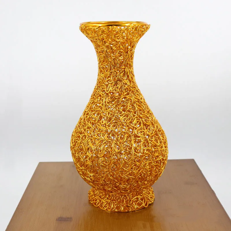 Colored alumina thread vase Plant dried flower vase Living room home decoration flower arrangement wedding decoration vase