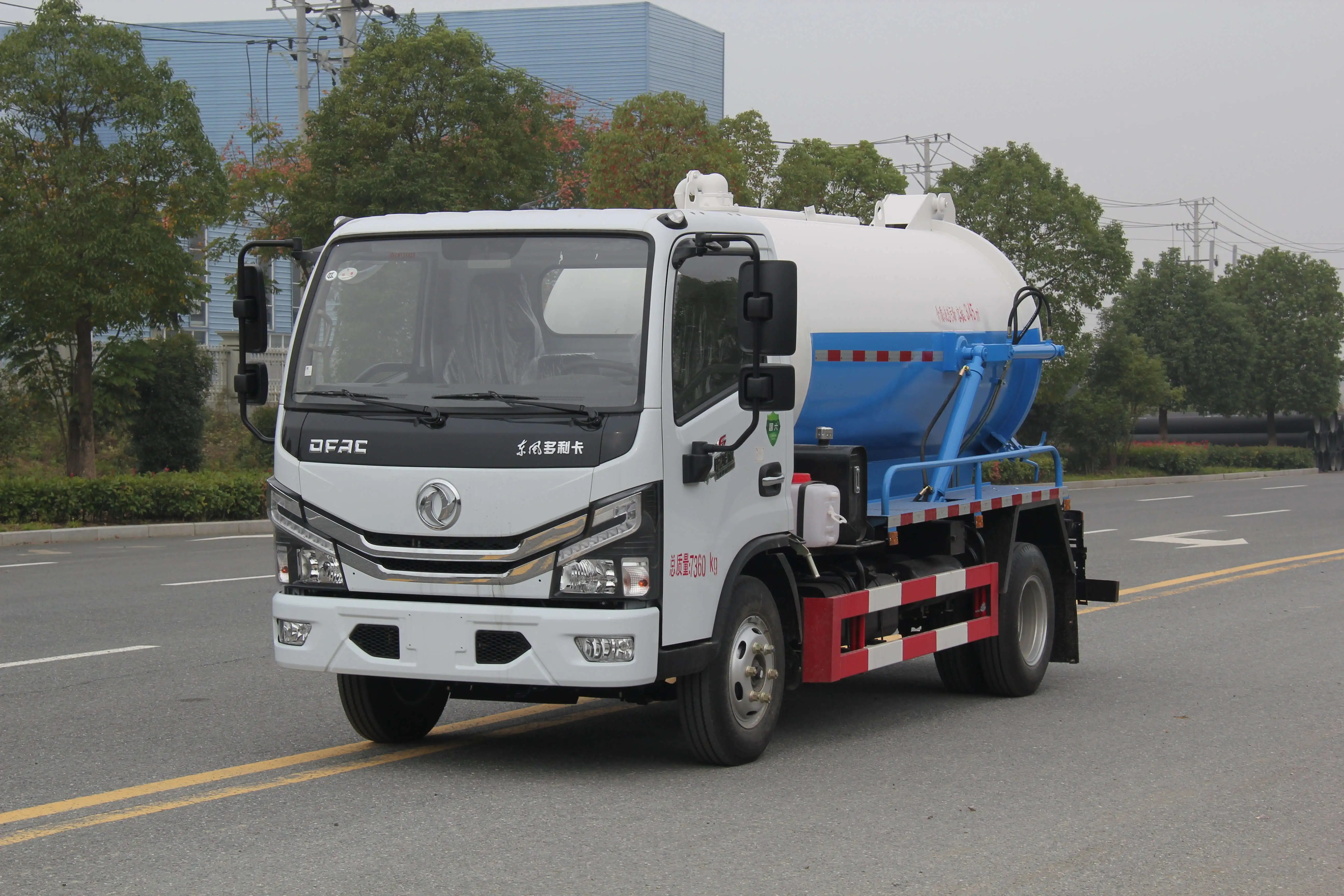 Dongfeng 8000L вакуумные машины для очистки сточных вод 4x2