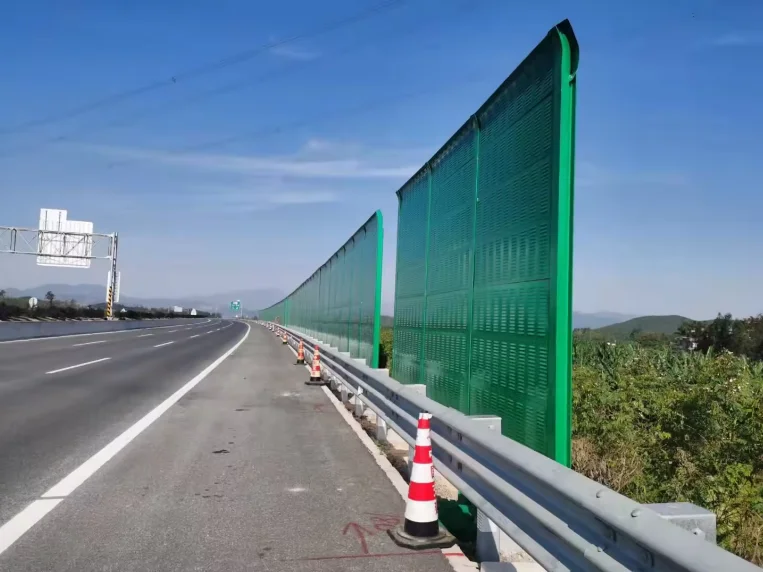 Customized Noise Clear Acrylic PMMA Sheets Highway Sound Barrier sound insulation metal barrier walls Sound absorption barrier