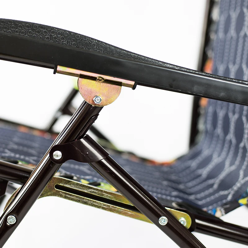 Manufacture Easy Folding Recliners Zero Gravity Portable Beach Chair for Wholesale