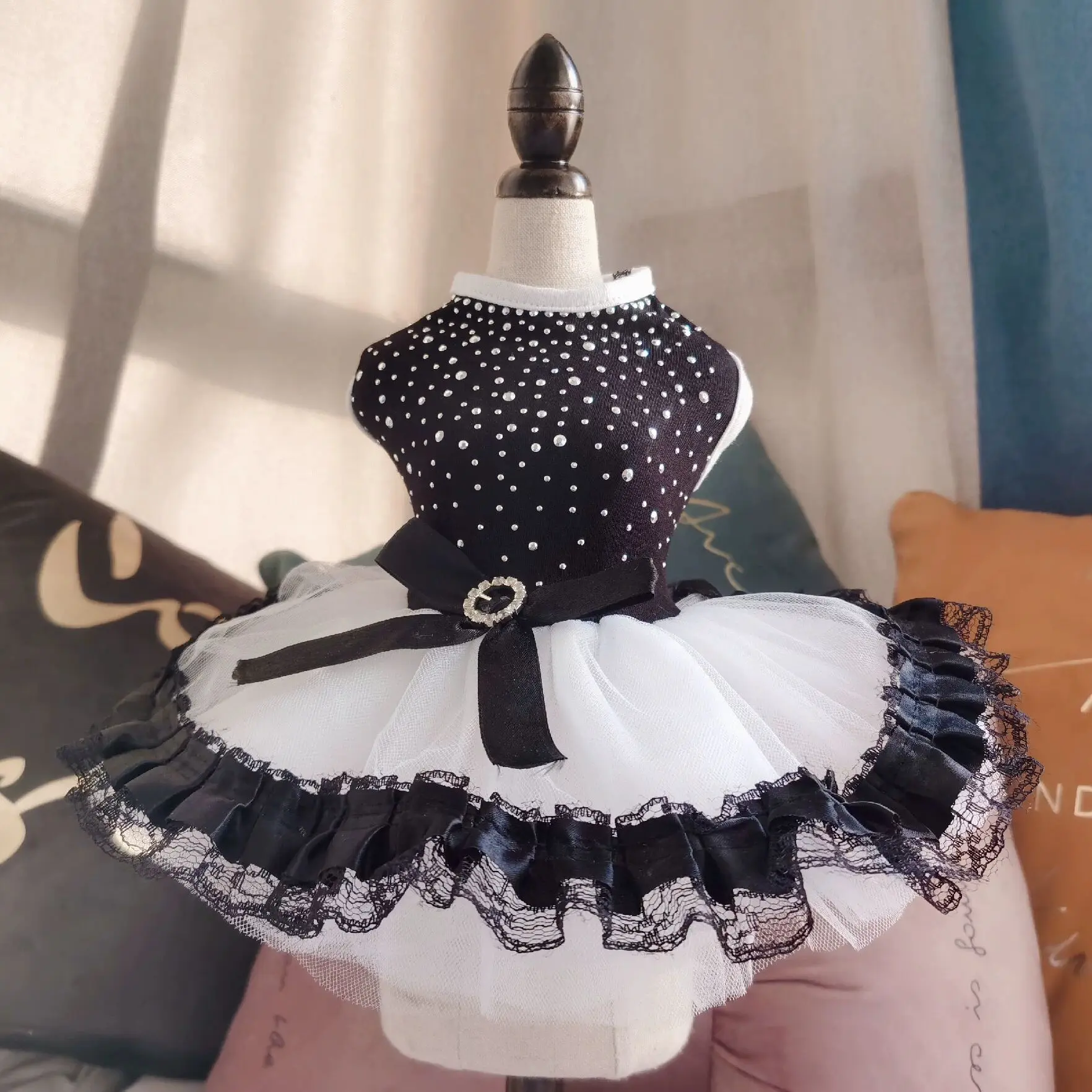 Factory wholesale pet clothes Dog Skirt Pet Wedding Dress Cotton Lace Lace Dog Cat Wedding Dress